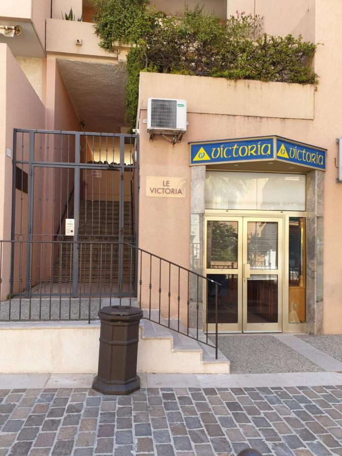 Le Victoria, Centre Ville , Plage Et Parking Gratuit Sainte-Maxime Exteriör bild